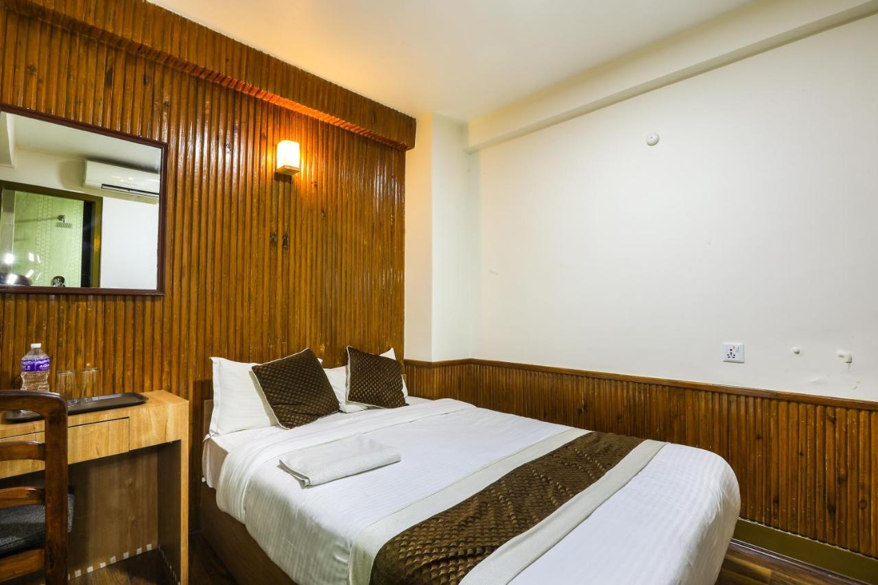 Hotel Sekai Kathmandu Esterno foto