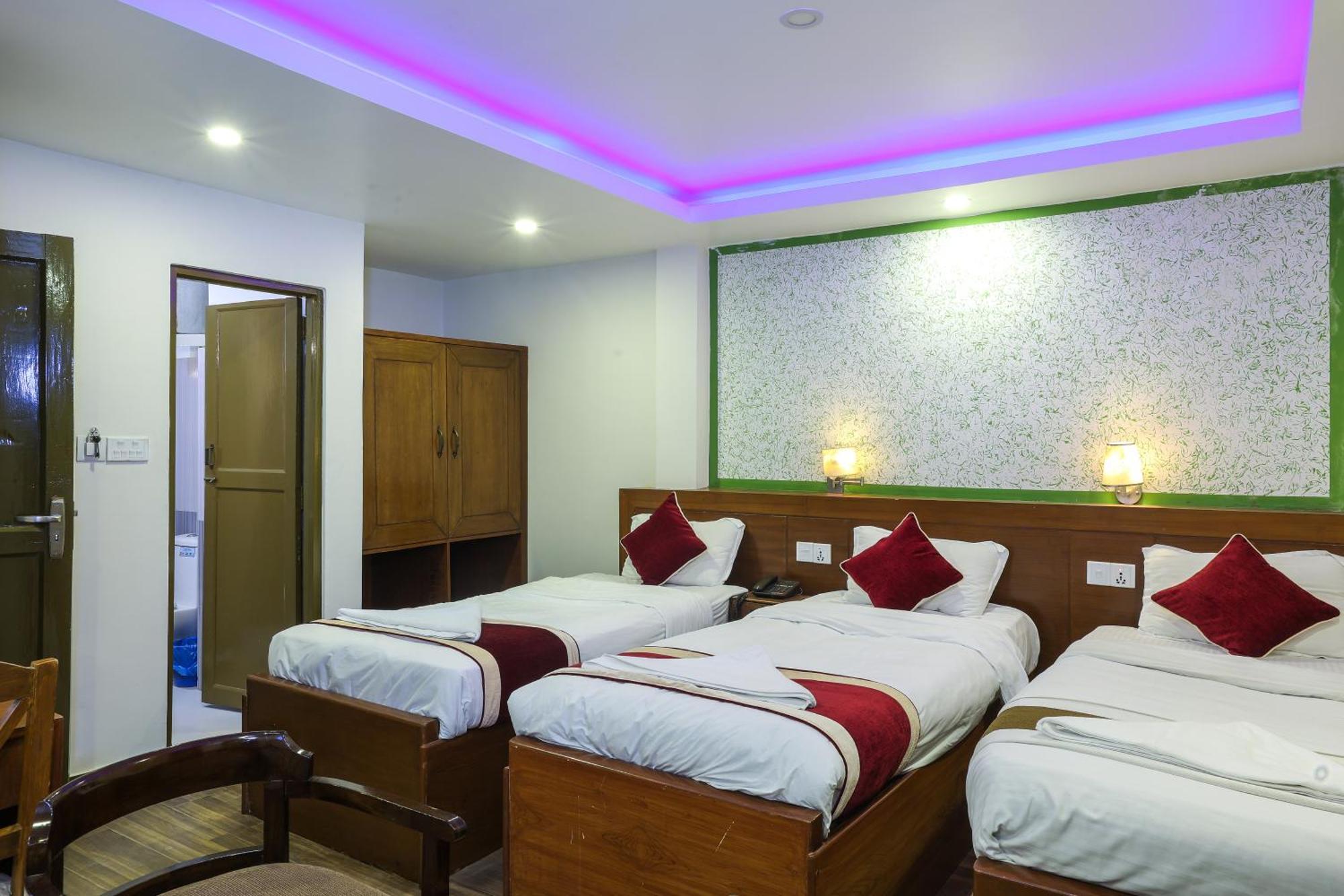 Hotel Sekai Kathmandu Esterno foto
