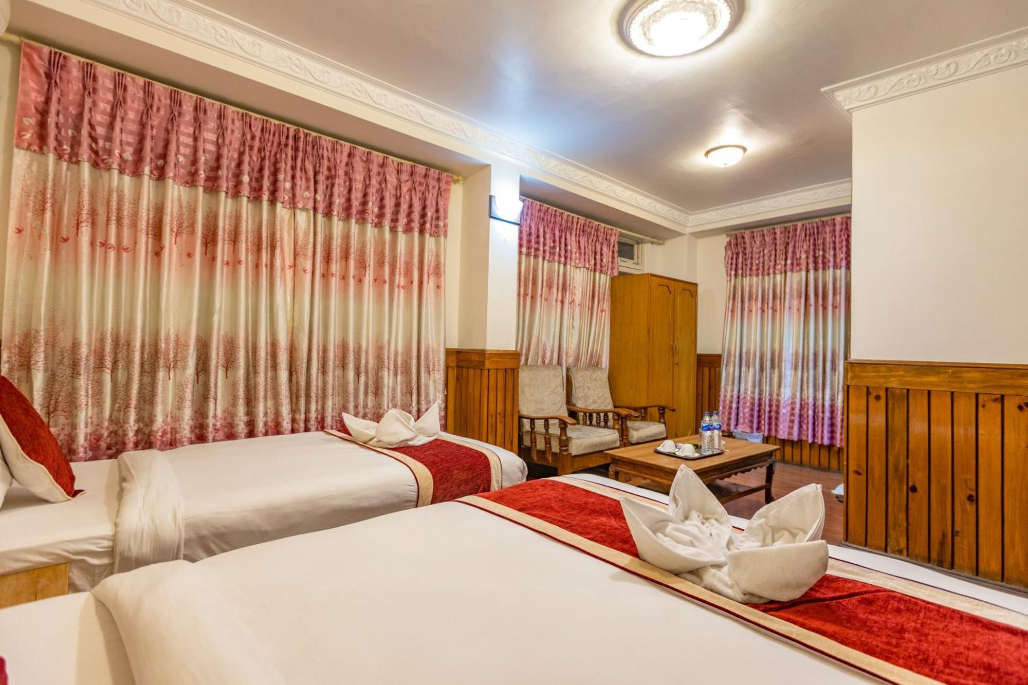 Hotel Sekai Kathmandu Esterno foto